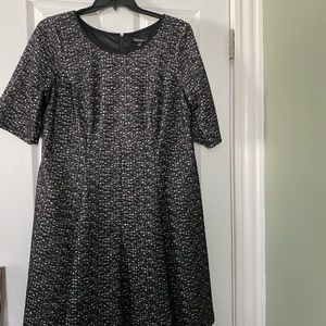 Beautiful dress for the holidays or special occasion.  Worn only once